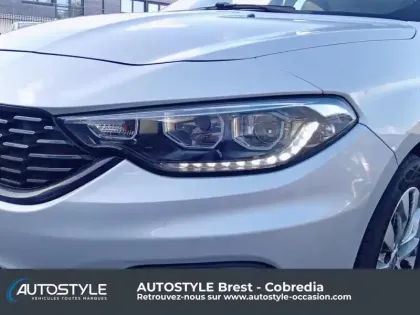 Photo 12 Fiat Tipo  1.4 95ch Easy MY19 5p