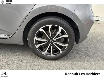 Photo 7 Renault Clio  1.6 E-Tech 145ch full hybrid Techno - 24