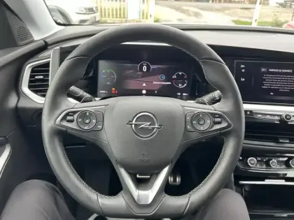 Photo 14 Opel Grandland  1.2 Turbo Hybrid 136ch GS e-DCT6