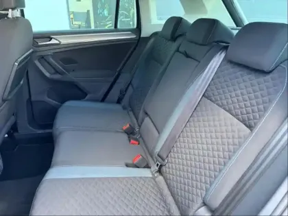 Photo 7 Volkswagen Tiguan  2.0 TDI 150ch IQ.Drive Euro6d-T