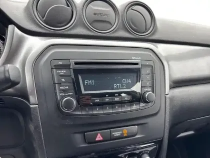 Photo 12 Suzuki Vitara  1.4 Boosterjet Hybrid 129ch Avantage
