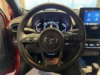 Photo 11 Toyota Yaris  Cross 116h GR Sport MY22