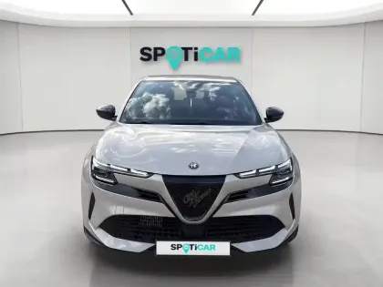 Photo 8 Alfa Romeo Junior  1.2 Ibrida 145ch e-DCT6