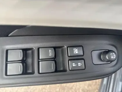 Photo 9 Suzuki Swift  1.2 Hybrid 83ch Avantage