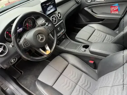 Photo 14 Mercedes GLA  180 122ch Inspiration 7G-DCT Euro6d-T