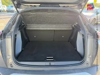 Photo 13 Peugeot 2008  1.2 PureTech 130ch S&S Allure