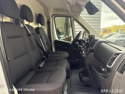 Photo 9 Peugeot Boxer  Fg L2H2 3.3 120ch S&S Pack Premium Connect