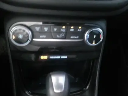 Photo 13 Ford Puma  1.0 EcoBoost 125ch S&S mHEV ST-Line Powershift