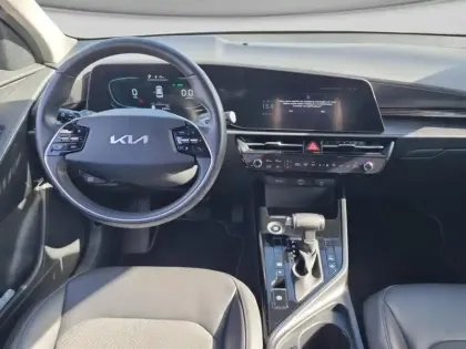 Photo 11 Kia Niro  1.6 GDi 141ch HEV Active DCT6
