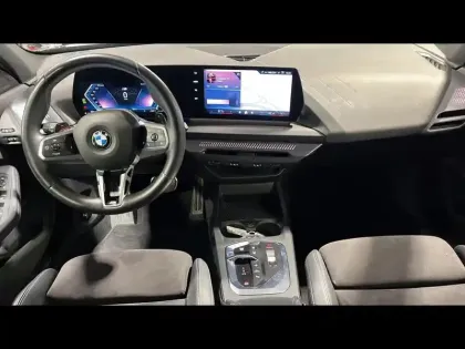 Photo 8 BMW Serie 1 Série 1 120A 170ch M Sport DKG7