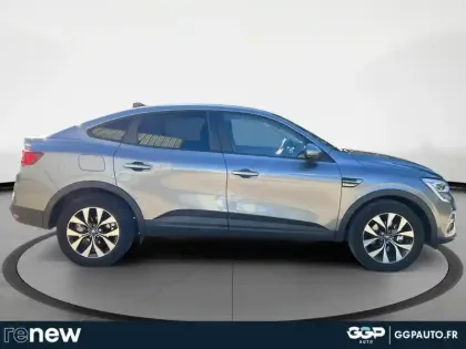 Photo 5 Renault Arkana  1.6 E-Tech hybride 145ch Evolution -22