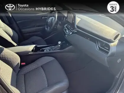 Photo 5 Toyota C-HR  2.0 Hybride 184ch Design Ultimate E-CVT