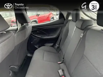 Photo 11 Toyota Yaris  70 VVT-i Dynamic 5p MY22