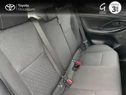 Photo 6 Toyota Yaris  70 VVT-i Dynamic 5p MY22