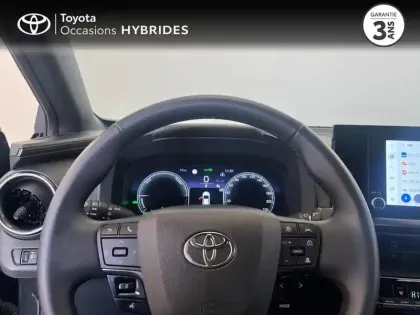 Photo 12 Toyota C-HR  1.8 Hybride 140ch Dynamic MY25