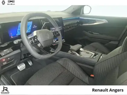 Photo 6 Renault Austral  1.2 E-Tech full hybrid 200ch esprit Alpine - 26