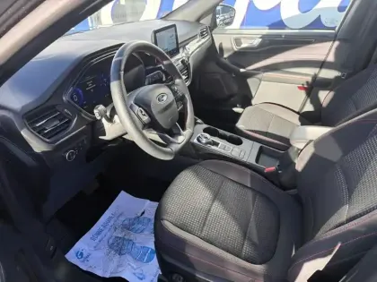 Photo 9 Ford Kuga  2.5 Duratec 190ch FHEV E85 ST-Line BVA