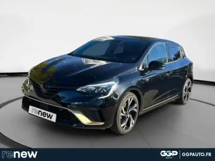 Photo Renault Clio E-tech Engineered