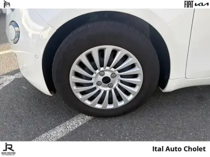Photo 10 Fiat 500  e 95ch Pack Confort MY23