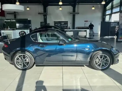Photo 12 Mazda Mx-5  1.5 SKYACTIV-G 132ch Sélection 2022