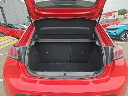 Photo 5 Peugeot 208  Electrique 50 kWh 136ch