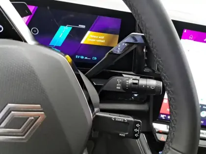 Photo 30 Renault Austral  full hybrid E-Tech 200 ch