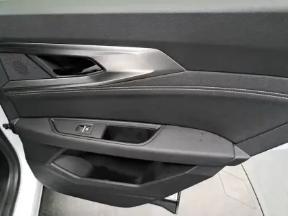 Photo 23 Renault Austral  full hybrid E-Tech 200 ch