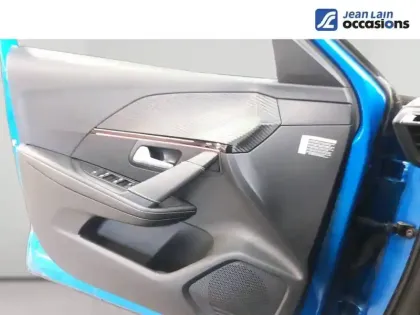 Photo 19 Peugeot 208  PureTech 100 S&S BVM6