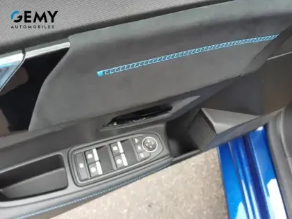 Photo 11 Renault Clio  E-Tech full hybrid 160 ch