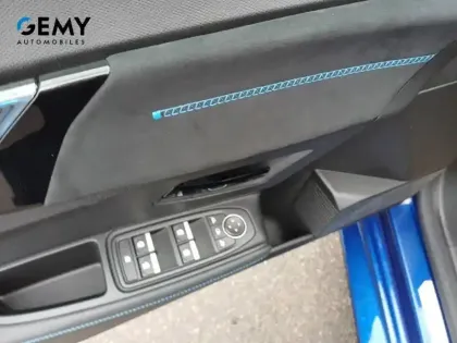 Photo 35 Renault Clio  E-Tech full hybrid 160 ch