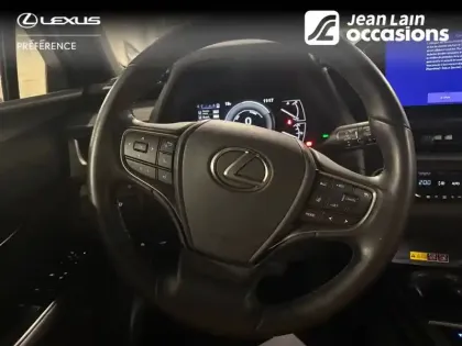 Photo 11 Lexus UX  250h 4WD