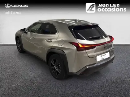 Photo 6 Lexus UX  250h 4WD