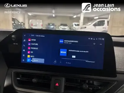 Photo 14 Lexus UX  250h 4WD