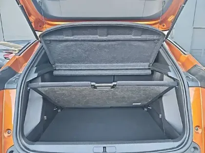 Photo 5 Peugeot 2008  PureTech 100 S&S BVM6
