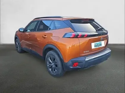 Photo 6 Peugeot 2008  PureTech 100 S&S BVM6