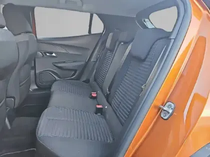 Photo 11 Peugeot 2008  PureTech 100 S&S BVM6