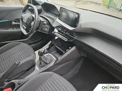 Photo 12 Peugeot 208  PureTech 75 S&S BVM5