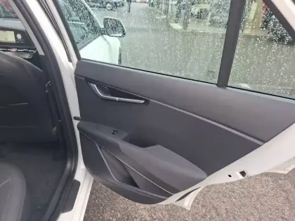 Photo 21 Kia Niro  1.6 GDi 141 ch HEV DCT6