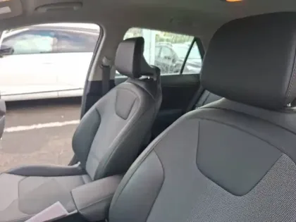 Photo 9 Kia Niro  1.6 GDi 141 ch HEV DCT6