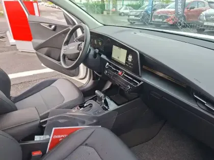 Photo 15 Kia Niro  1.6 GDi 141 ch HEV DCT6