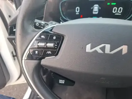 Photo 7 Kia Niro  1.6 GDi 141 ch HEV DCT6