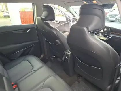 Photo 18 Kia Niro  1.6 GDi 141 ch HEV DCT6