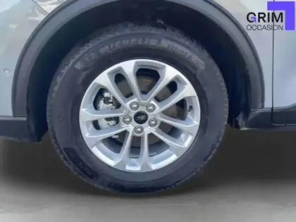 Photo 12 Ford Kuga  2.5 Duratec 180 ch FlexiFuel FHEV E85 Powershift