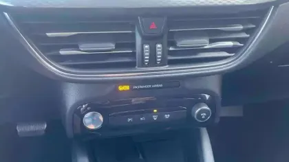 Photo 8 Ford Kuga  2.5 Duratec 180 ch FlexiFuel FHEV E85 Powershift