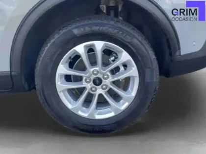 Photo 15 Ford Kuga  2.5 Duratec 180 ch FlexiFuel FHEV E85 Powershift