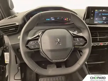 Photo 15 Peugeot 2008  Electrique 136 ch