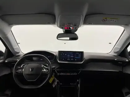 Photo 27 Peugeot 208  Hybrid 100 e-DCS6