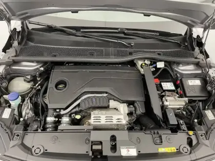 Photo 20 Peugeot 208  Hybrid 100 e-DCS6