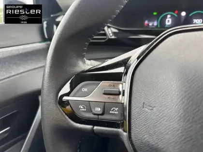 Photo 19 Peugeot 308  PureTech 130ch S&S EAT8