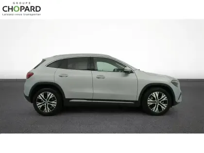 Photo 9 Mercedes GLA  200 d 8G-DCT